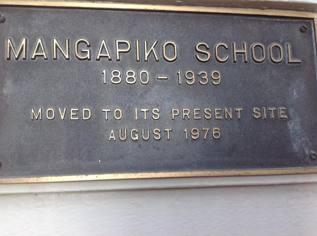 The Old School House Guest House Te Awamutu Exterior photo
